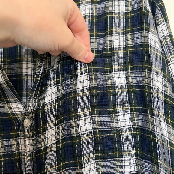 Frank & Eileen | Eileen Plaid Relaxed Fit Button Down - Picture 9 of 9
